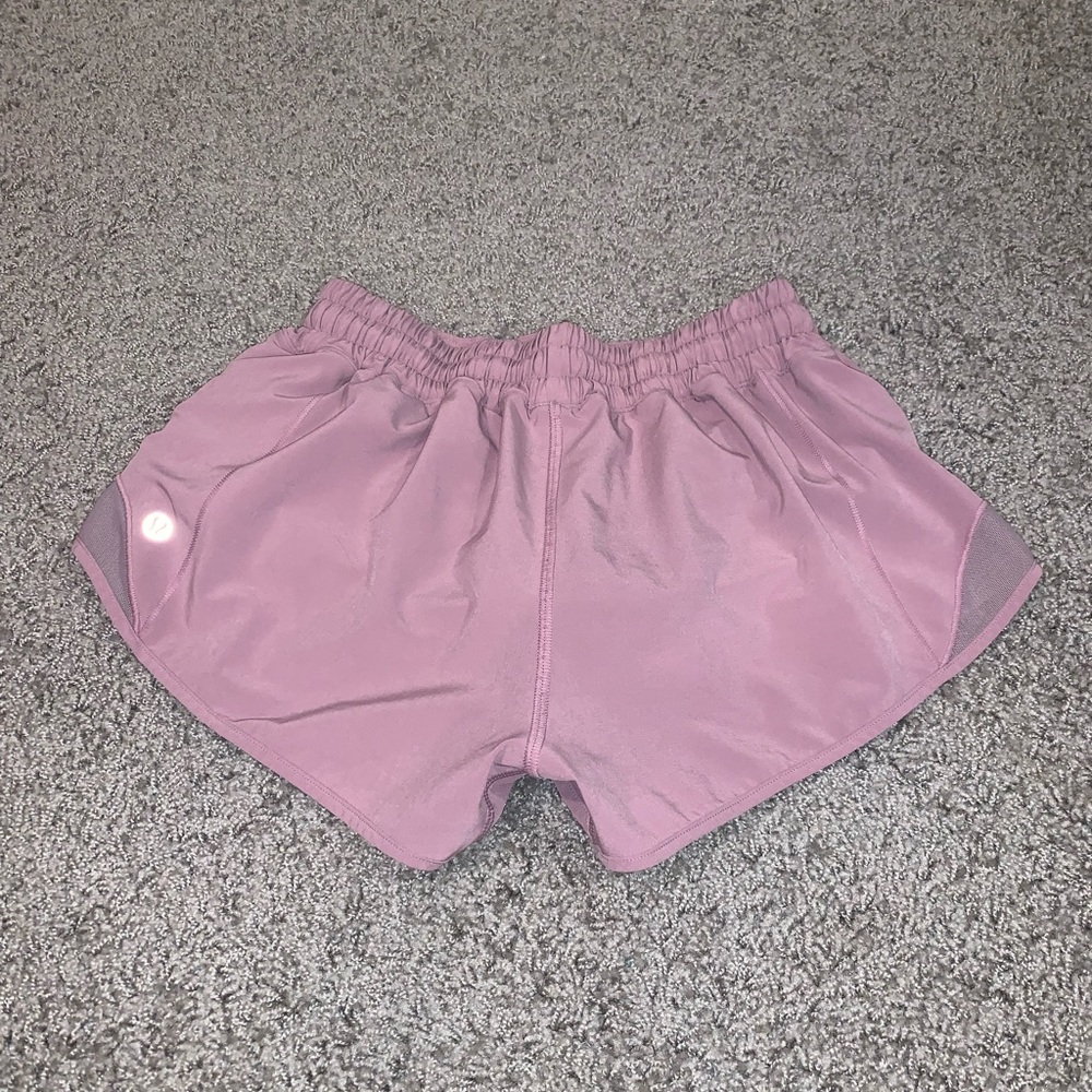 Lululemon Pink Taupe Hotty Hot Short Size 4 2.5”